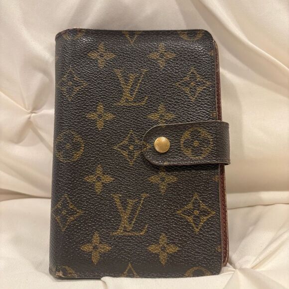 Vintage Louis Vuitton Classic Monogram Porte Papier Zippe Bifold Wallet & Insert - Picture 1 of 14